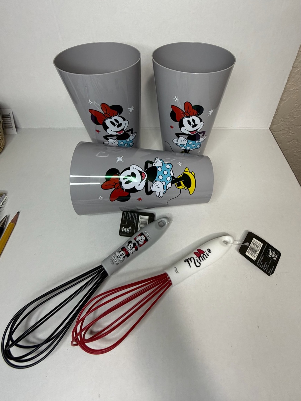 Minnie Mouse Gray Kitchen Tumbler & Whisk Set